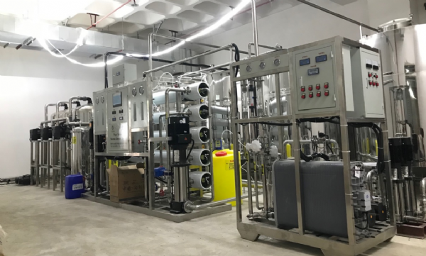 5T/H雙級反滲透+EDI設(shè)備